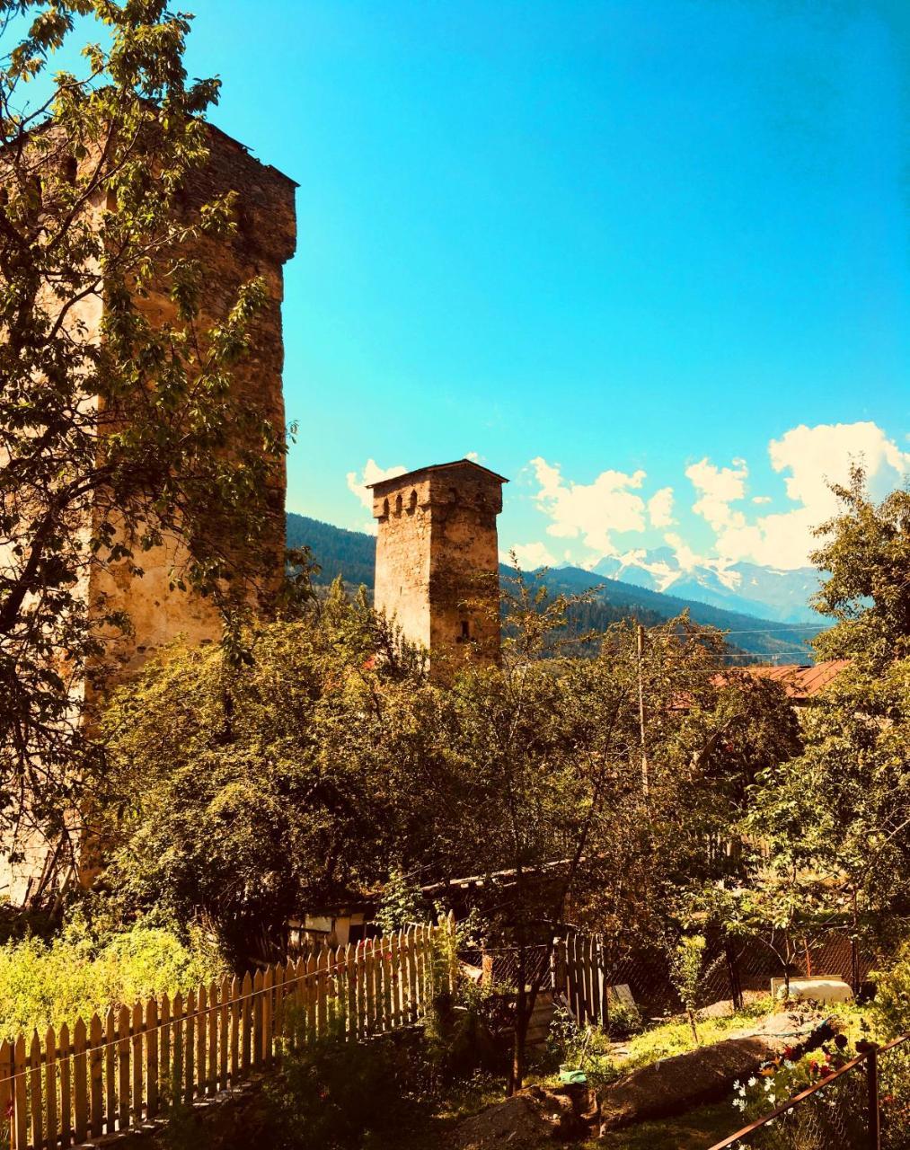 Shaulini Hotel Kashveti Екстериор снимка